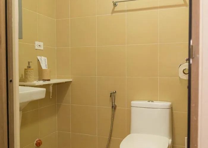 Location! Near Bgc, Makati, Ortigas & Mrt Apartamento