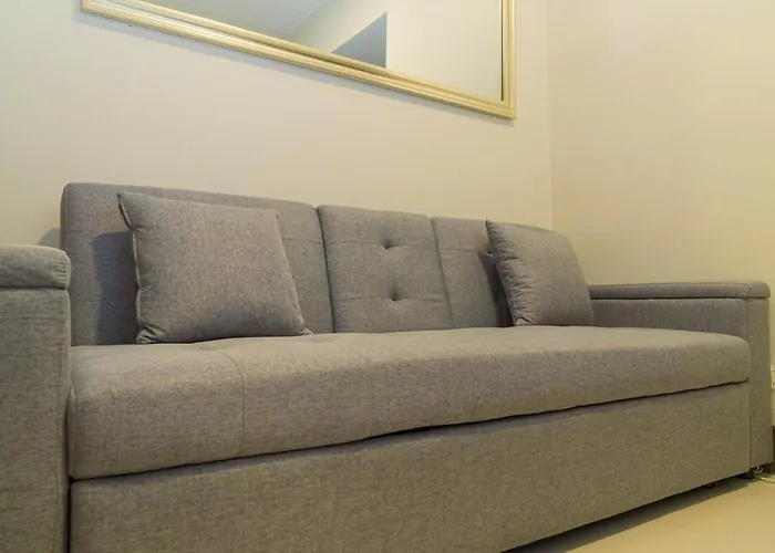 Location! Near Bgc, Makati, Ortigas & Mrt