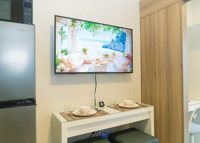 Location! Near Bgc, Makati, Ortigas & Mrt *