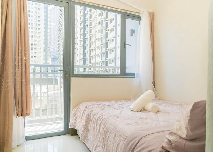 Location! Near Bgc, Makati, Ortigas & Mrt Manila