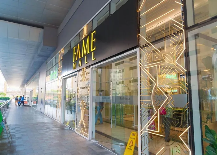 Location! Near Bgc, Makati, Ortigas & Mrt * Manila