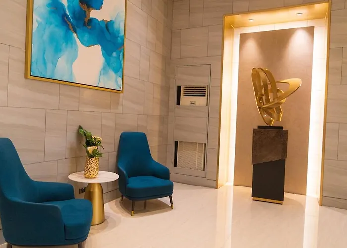 Location! Near Bgc, Makati, Ortigas & Mrt Manila